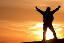 تنكح المرأة لأربع مالها وجمالها ونسبها ودينها لماذا لم يذكر الأخلاق